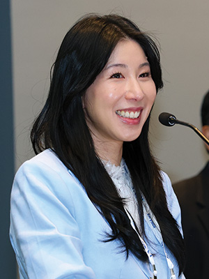 Sherry S. Wang, MBBS, FRANZCR